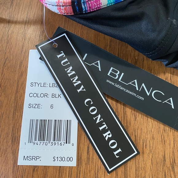 Bathing/swim suit - Picture 3 of 3